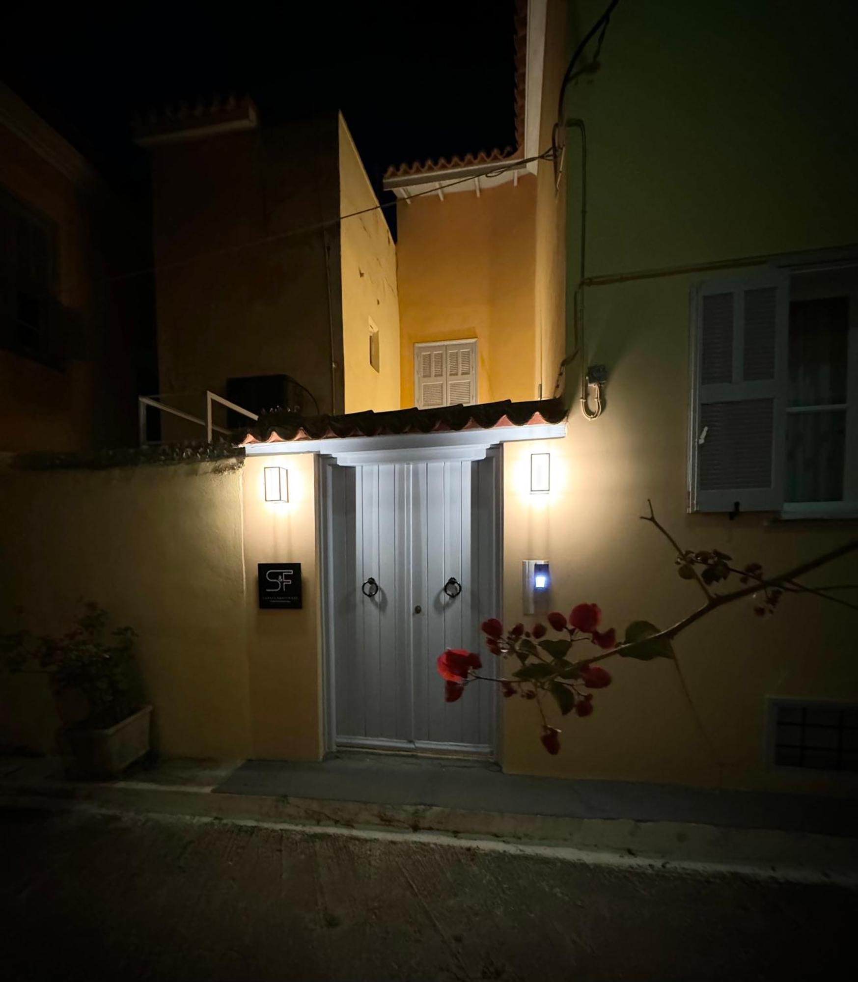 S&F Luxury Apartment Nafplio Exterior foto