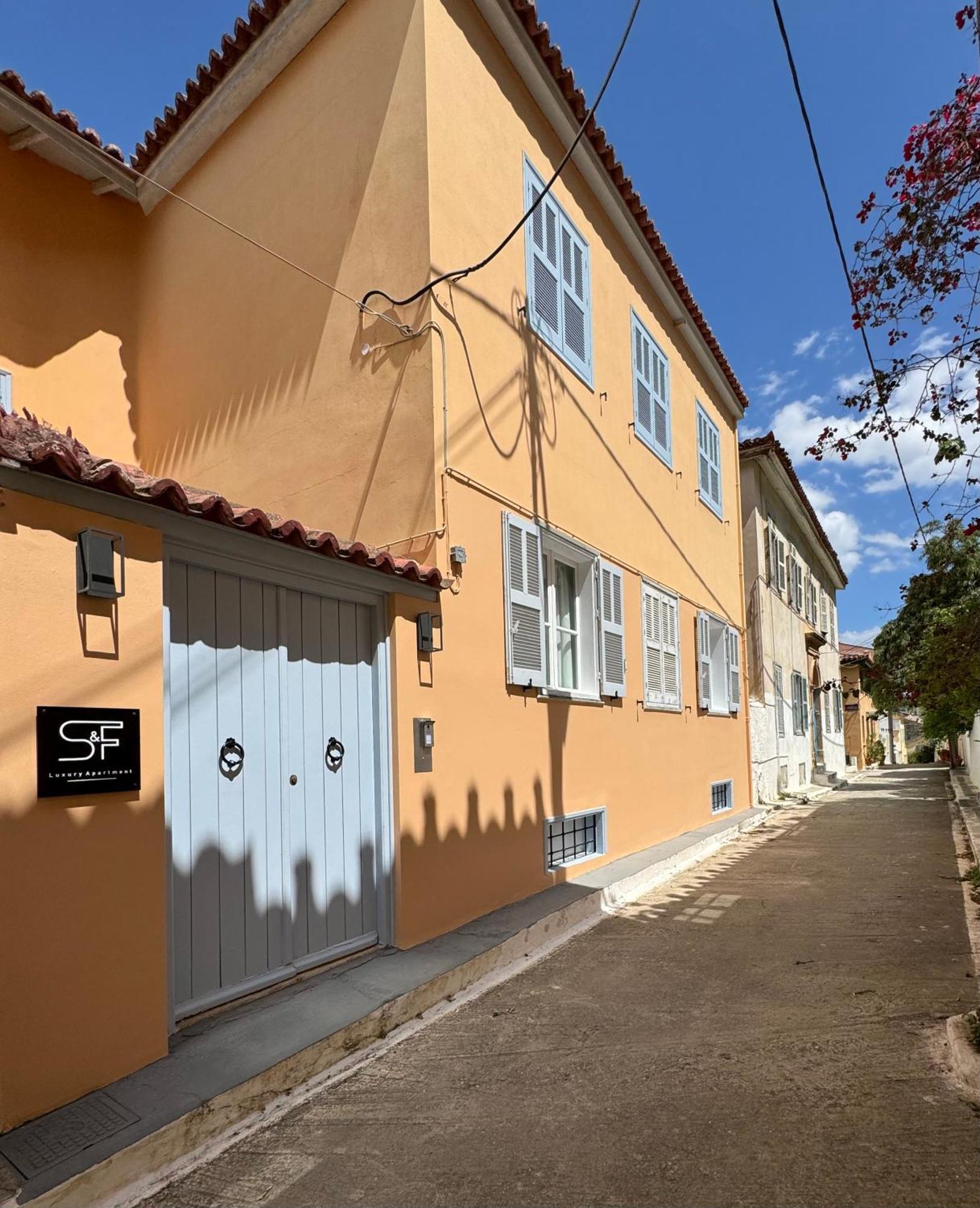 S&F Luxury Apartment Nafplio Exterior foto
